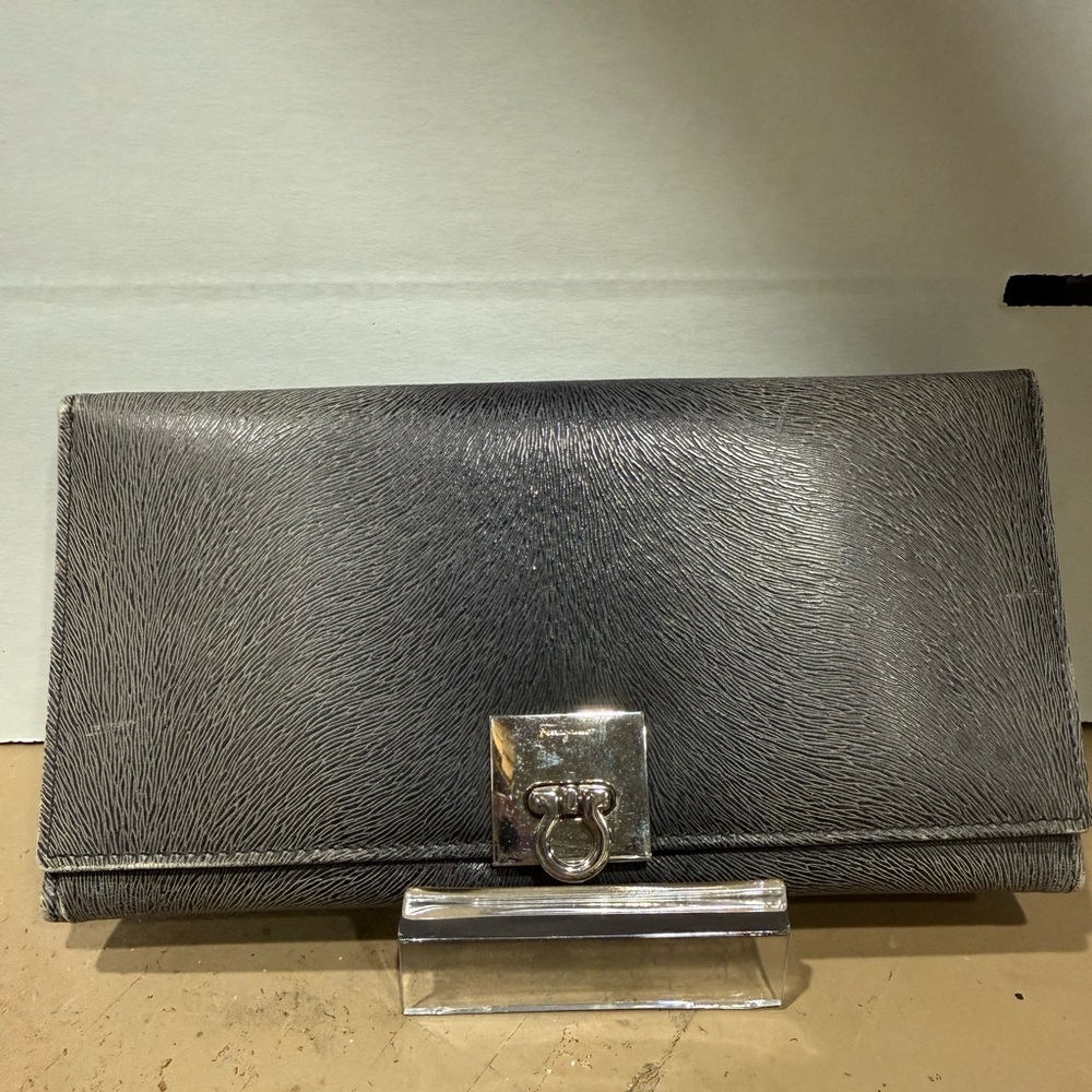 Salvatore Ferragamo ombré wallet